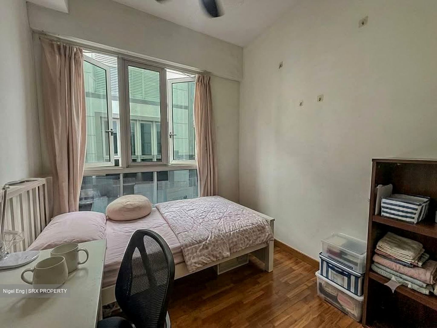 West Coast Drive (D5), Terrace #582996891